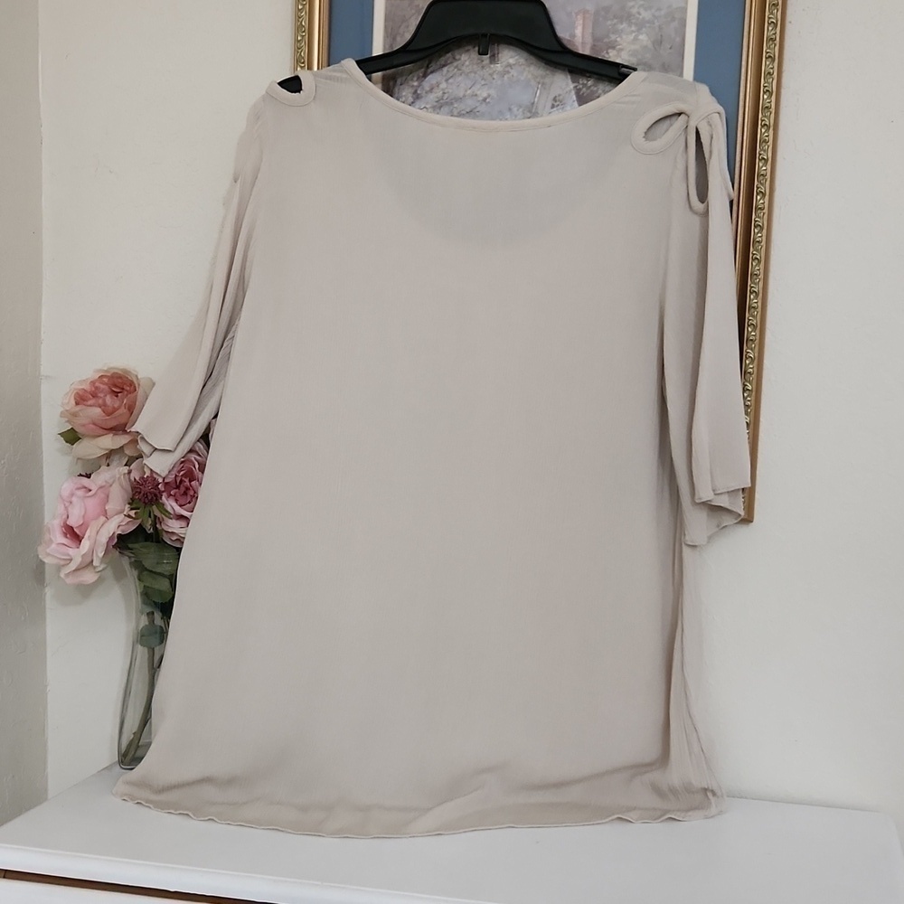 Soft Surroundings Size large Flowy Top With Open Bow Detail Lagenlook Coastal - Picture 12 of 12